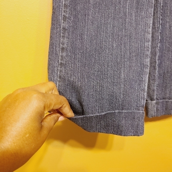 Talbots | Cropped Stretch Jeans w/ Cuffs (Size 8) - Picture 7 of 12